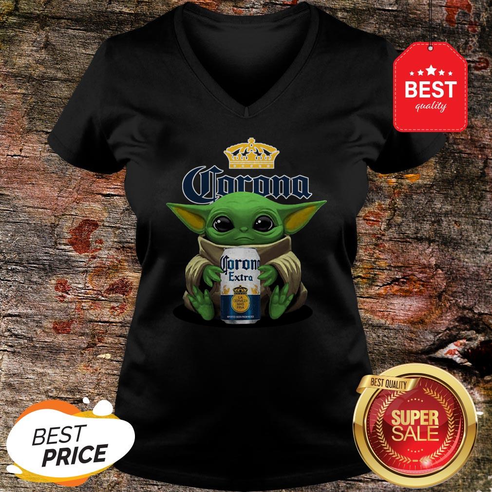 Pretty Baby Yoda Hug Corona Extra Beer Shirt