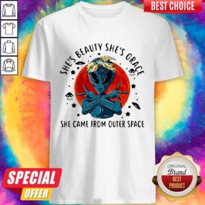 Top She’s Beauty She’s Grace She Came From Outer Space 2020 Shirt