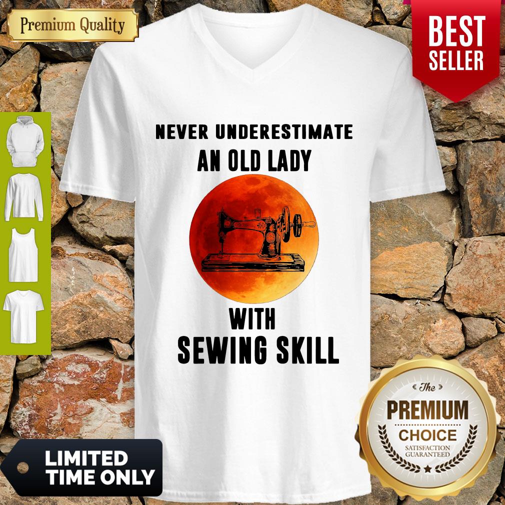 Never Underestimate An Old Lady With Sewing Skill Shirt