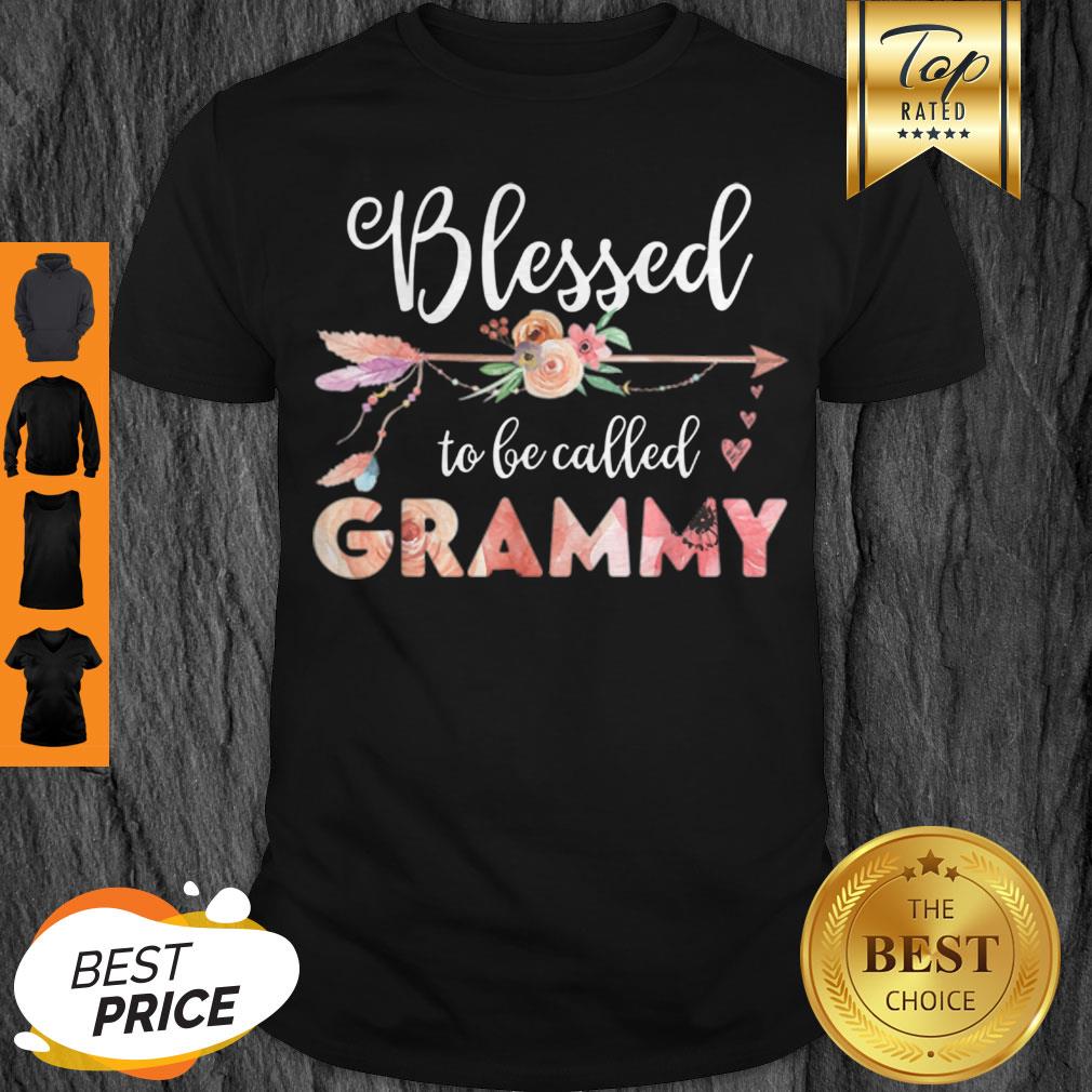Top Womens Blessed Grammy Floral Grandma Mother’s Day Gift Shirt