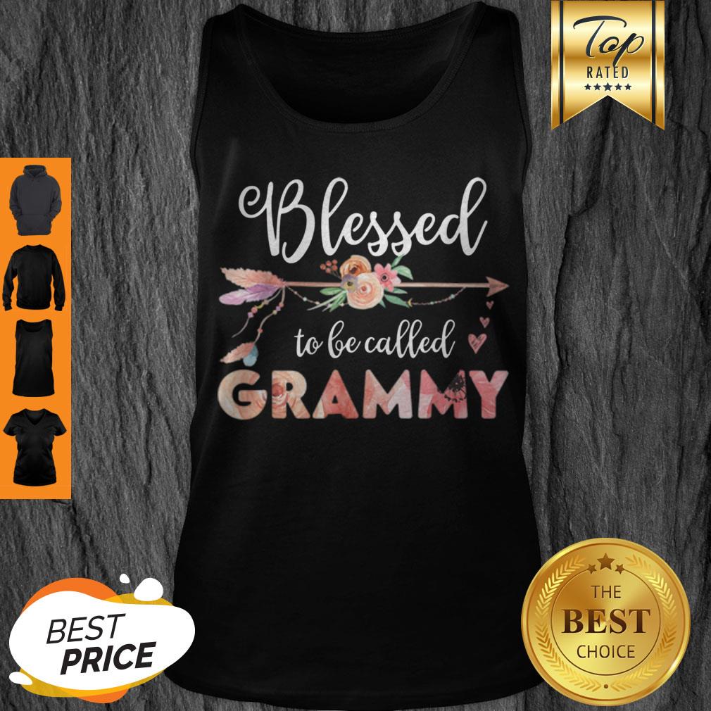 Top Womens Blessed Grammy Floral Grandma Mother’s Day Gift Shirt