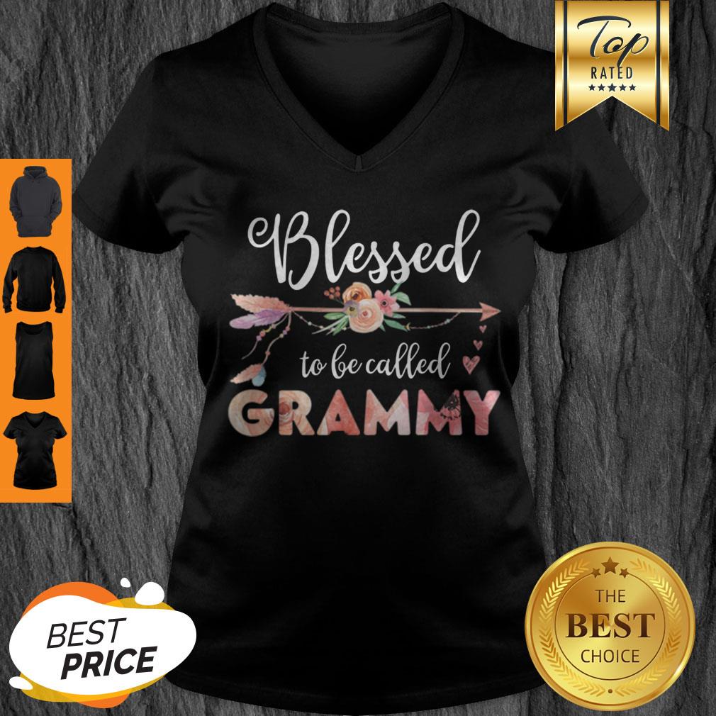 Top Womens Blessed Grammy Floral Grandma Mother’s Day Gift Shirt