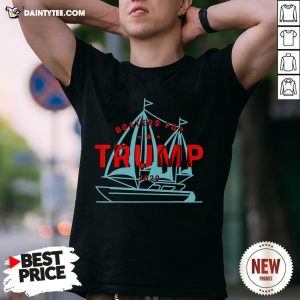 Boaters For Trump Boat Elect President 2020 Gift Funny Vote T-Shirt