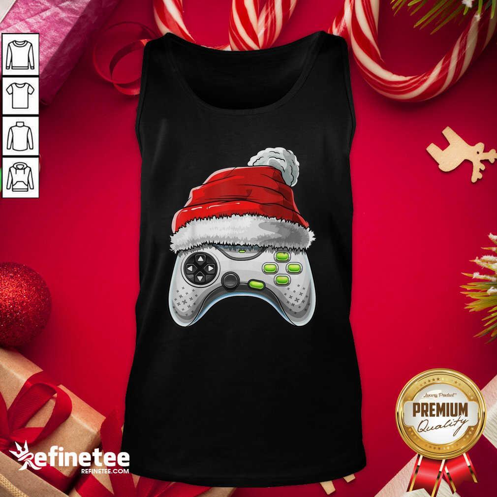 Attractive Video Game Controller Santa Hat Christmas Shirt