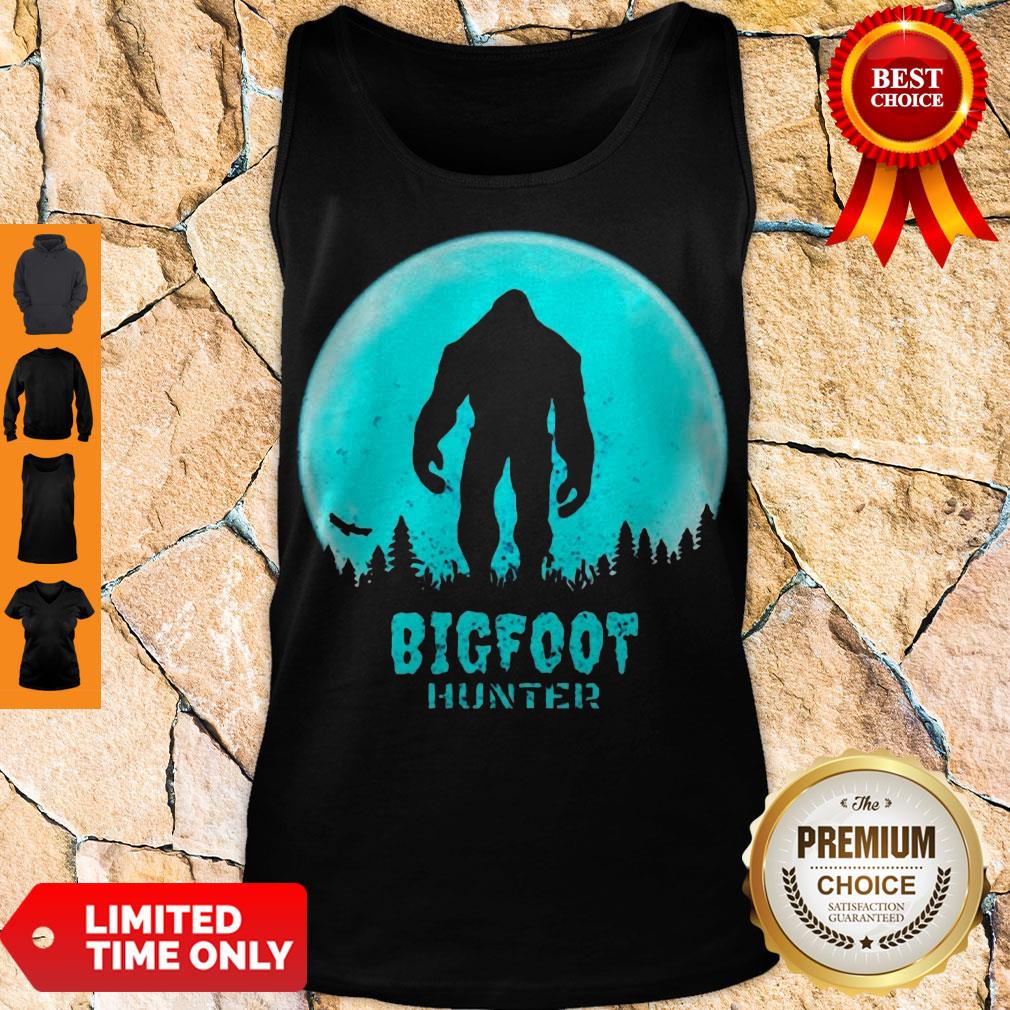 Hot Bigfoot Hunter Shirt