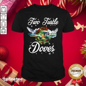 Lovely Turo Turtle Doves Merry Christmas Shirt