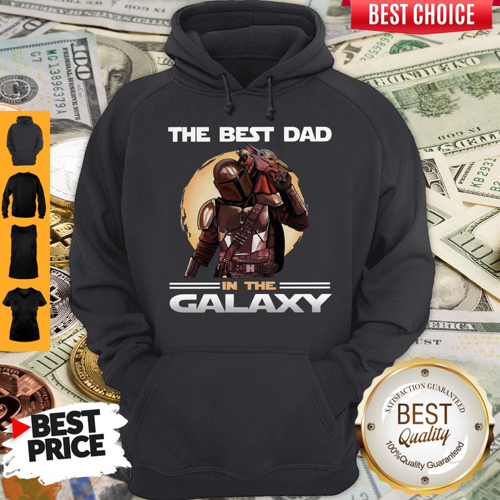 Pretty The Mandalorian And Baby Yoda The Best Dad In The Galaxy Shirt