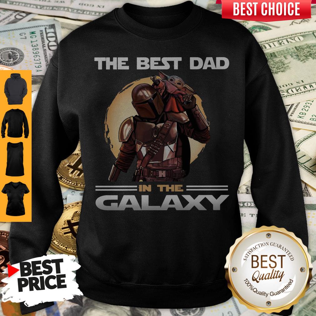 Pretty The Mandalorian And Baby Yoda The Best Dad In The Galaxy Shirt