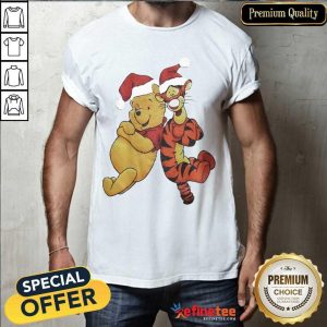 Cute Pooh And Tiger Hat Santa Happy Merry Christmas Shirt