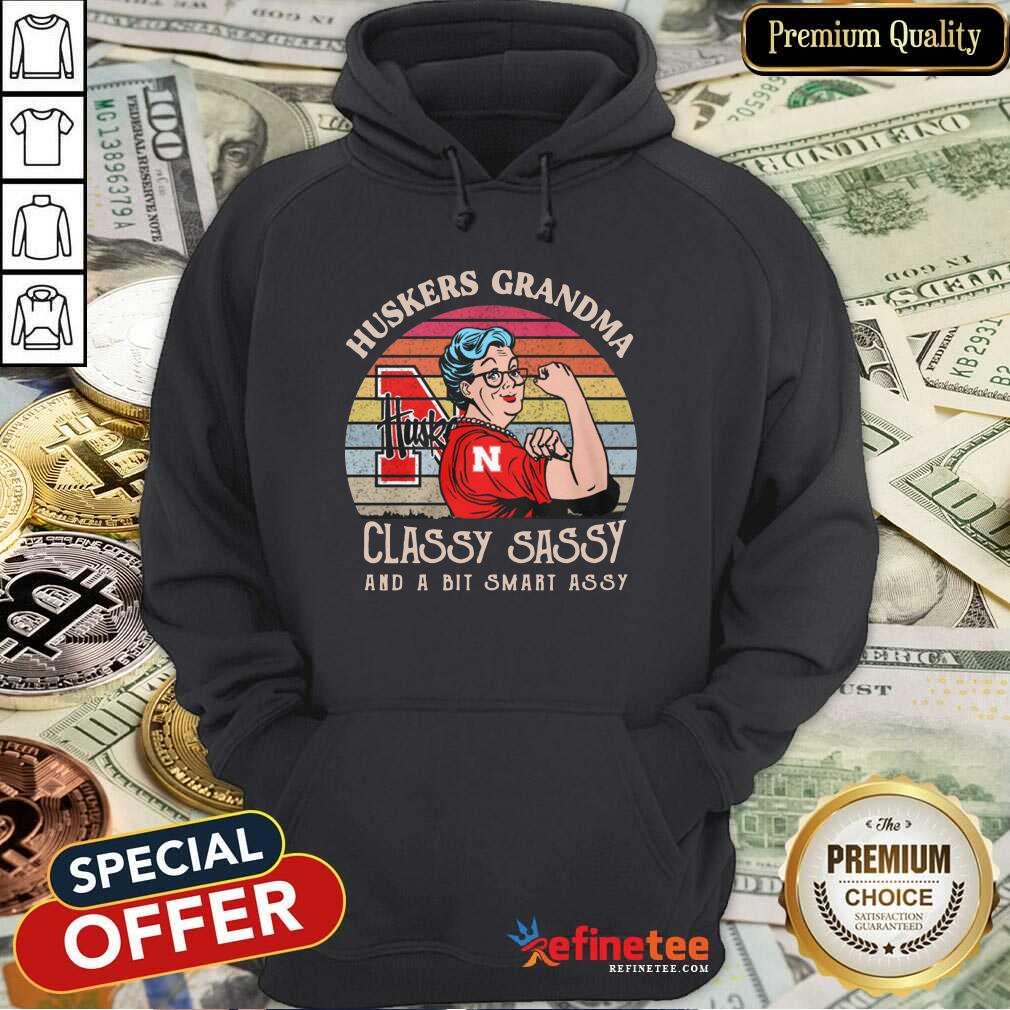 super-nice-nebraska-cornhuskers-grandma-classy-sassy-and-a-smart-assy-vintage-hoodie.jpg
