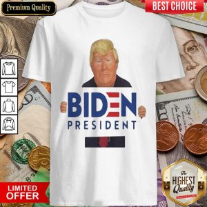 Nice Donald Trump Hug Biden President Shirt