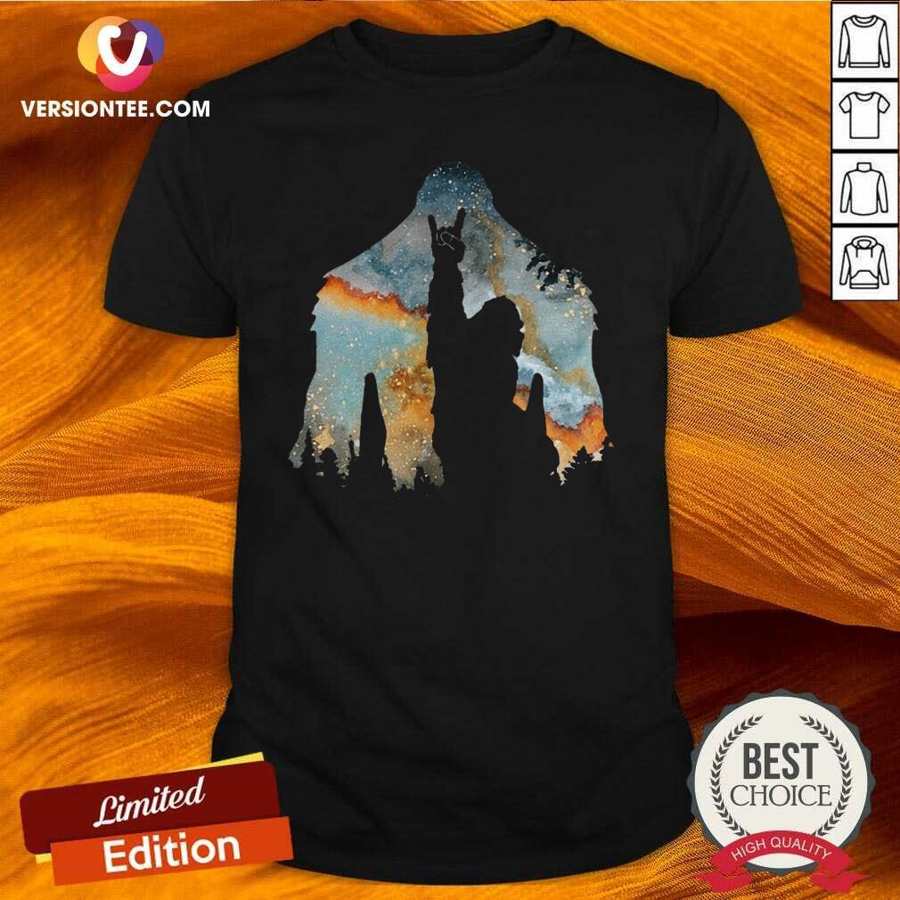 Pretty Bigfoot Rock And Roll Shirt