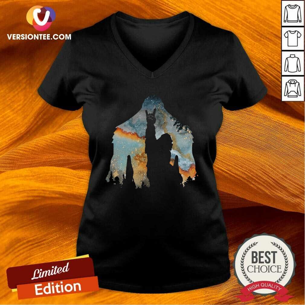 Pretty Bigfoot Rock And Roll Shirt