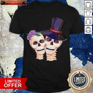 Funny Cute Smiling Couple Lover Skull Floral Roses And Leaf Dia De Muertos Day Dead Halloween Shirt