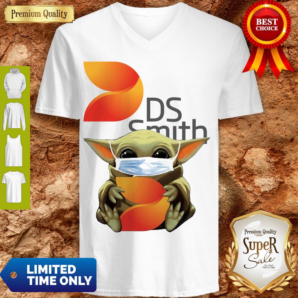 Awesome Baby Yoda Face Mask Hug DS Smith Shirt