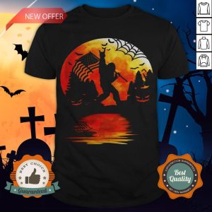 Bigfoot Holding American Flag Moon Halloween Shirt
