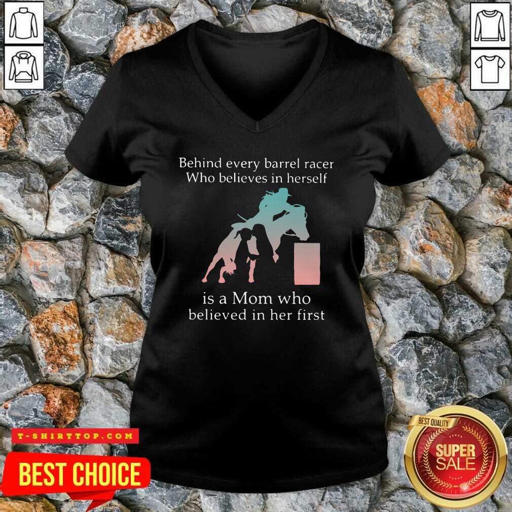 behind-every-bull-rider-who-believes-in-himself-is-a-mom-who-believed-in-him-first-v-neck.jpg
