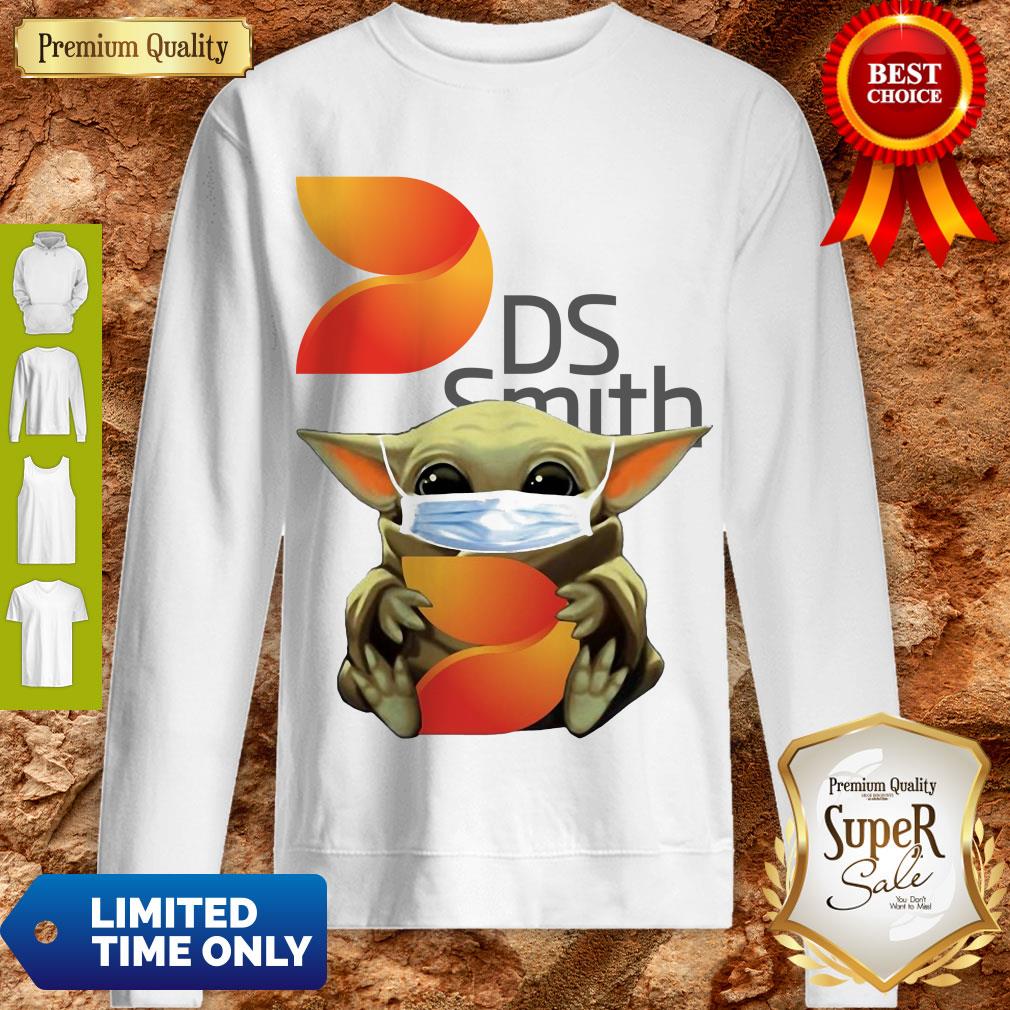 Awesome Baby Yoda Face Mask Hug DS Smith Shirt