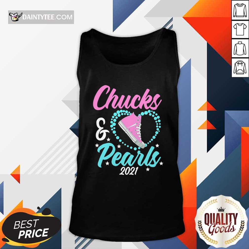 Good Chucks And Pearls Black 2021 Heart Shirt