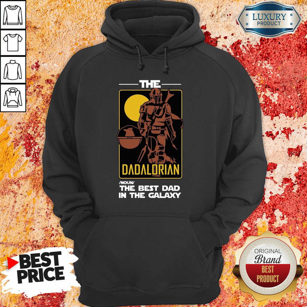 Hot The Best Dad The Dadalorian Shirt