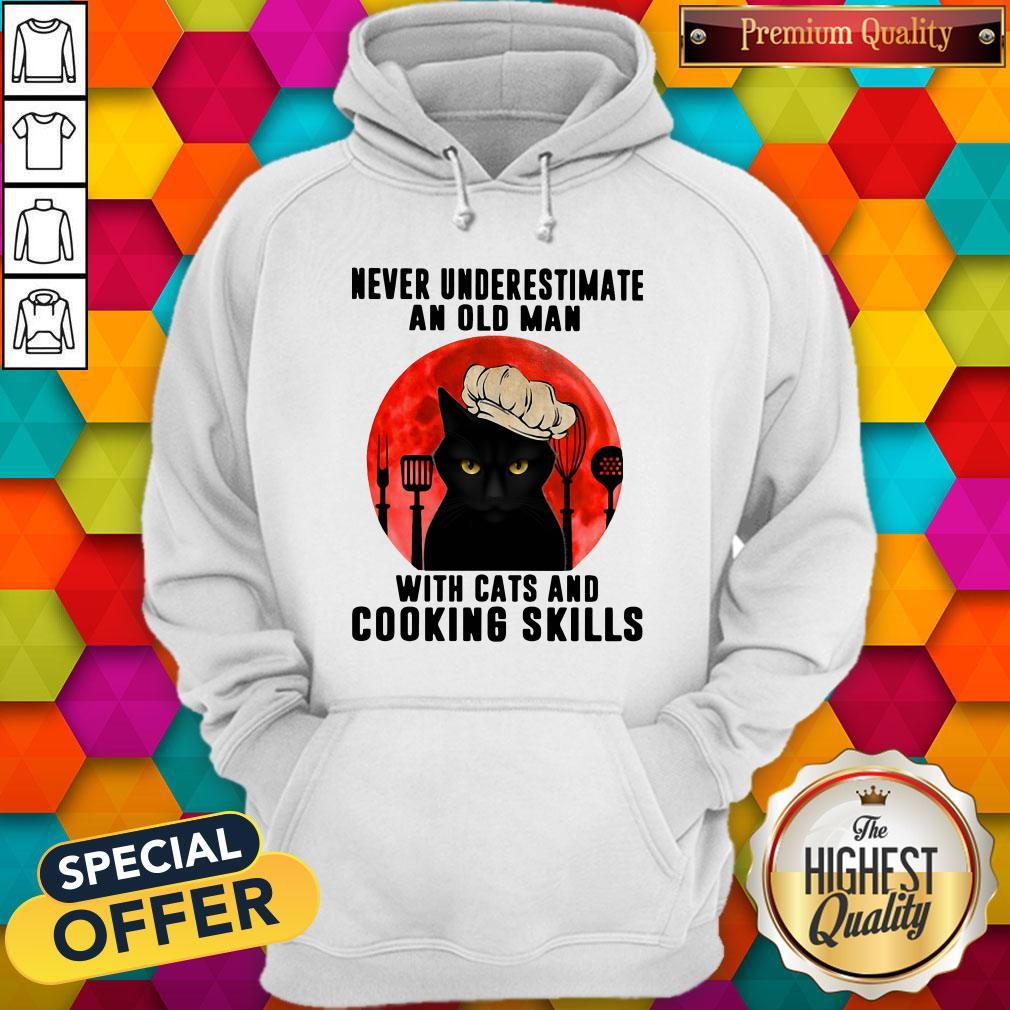 Never Underestimate An Old Man With Cats And Cooking Skills Shirt