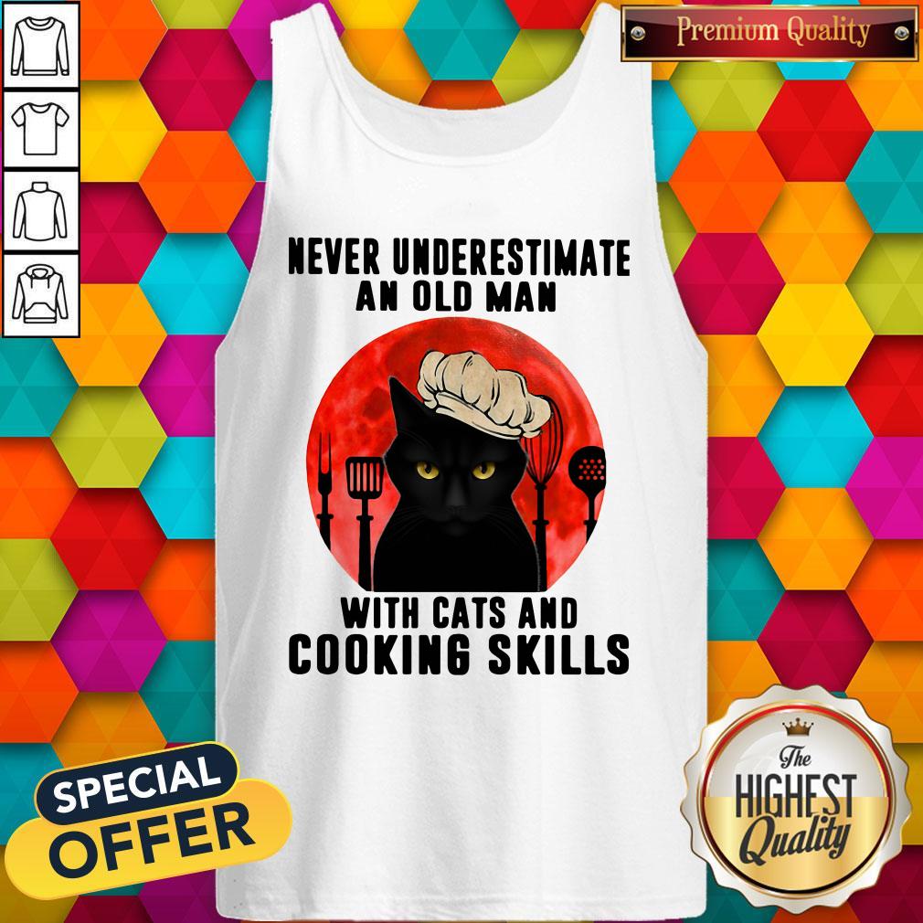 Never Underestimate An Old Man With Cats And Cooking Skills Shirt