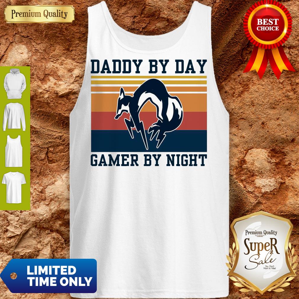 Nice Foxhound Daddy By Day Gamer By Night Vintage Shirt