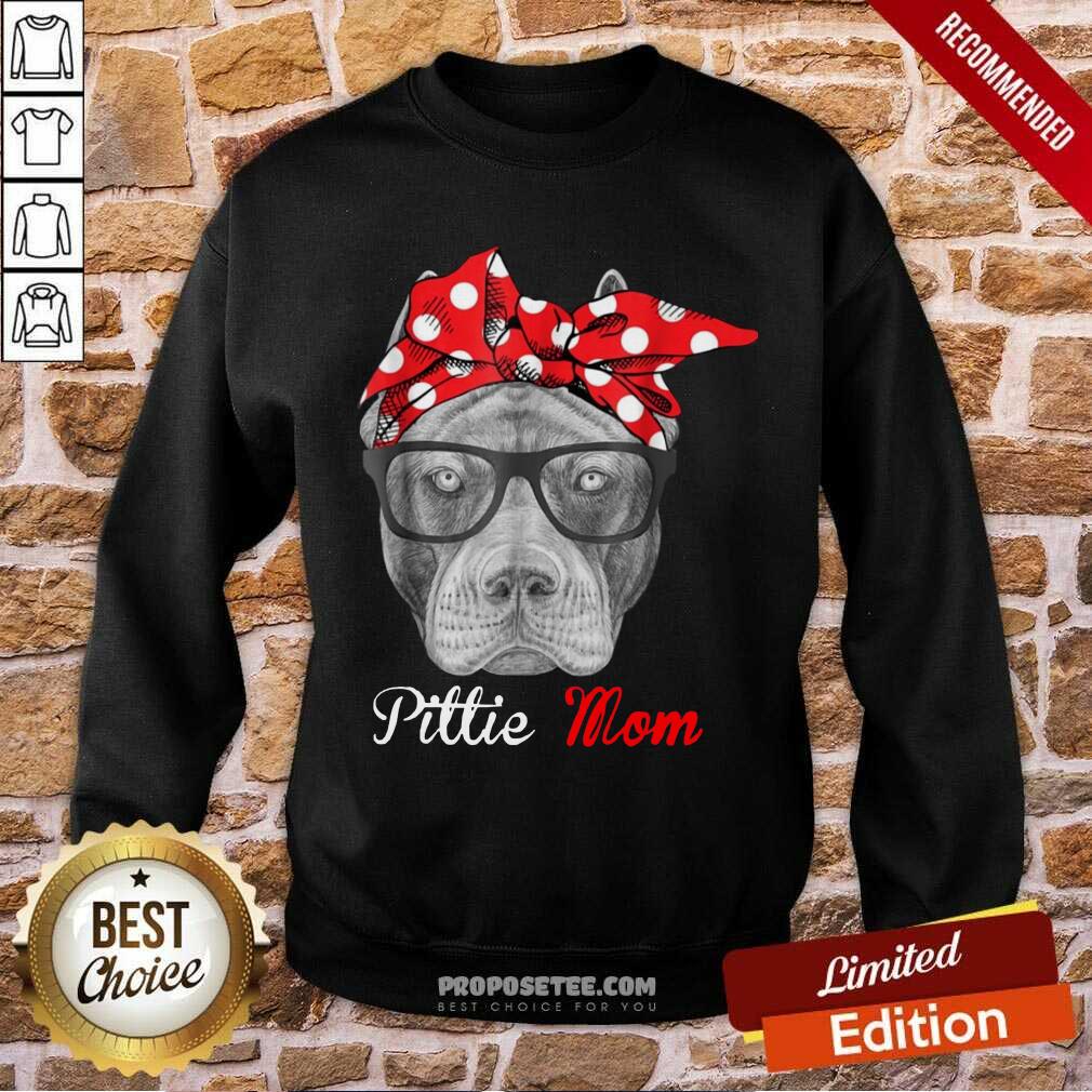 Pitbull Dog Lovers Pittie Mom Shirt