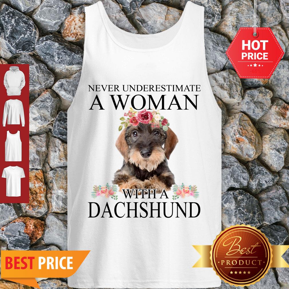 Pretty Wirehaired Dachshund Weiner-dog Mom Mama Funny Doxie Gifts Shirt