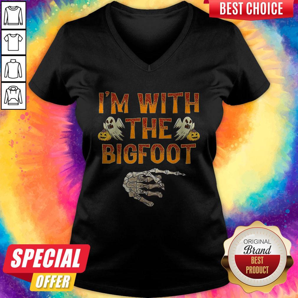 Top I’m With The Bigfoot Halloween Shirt