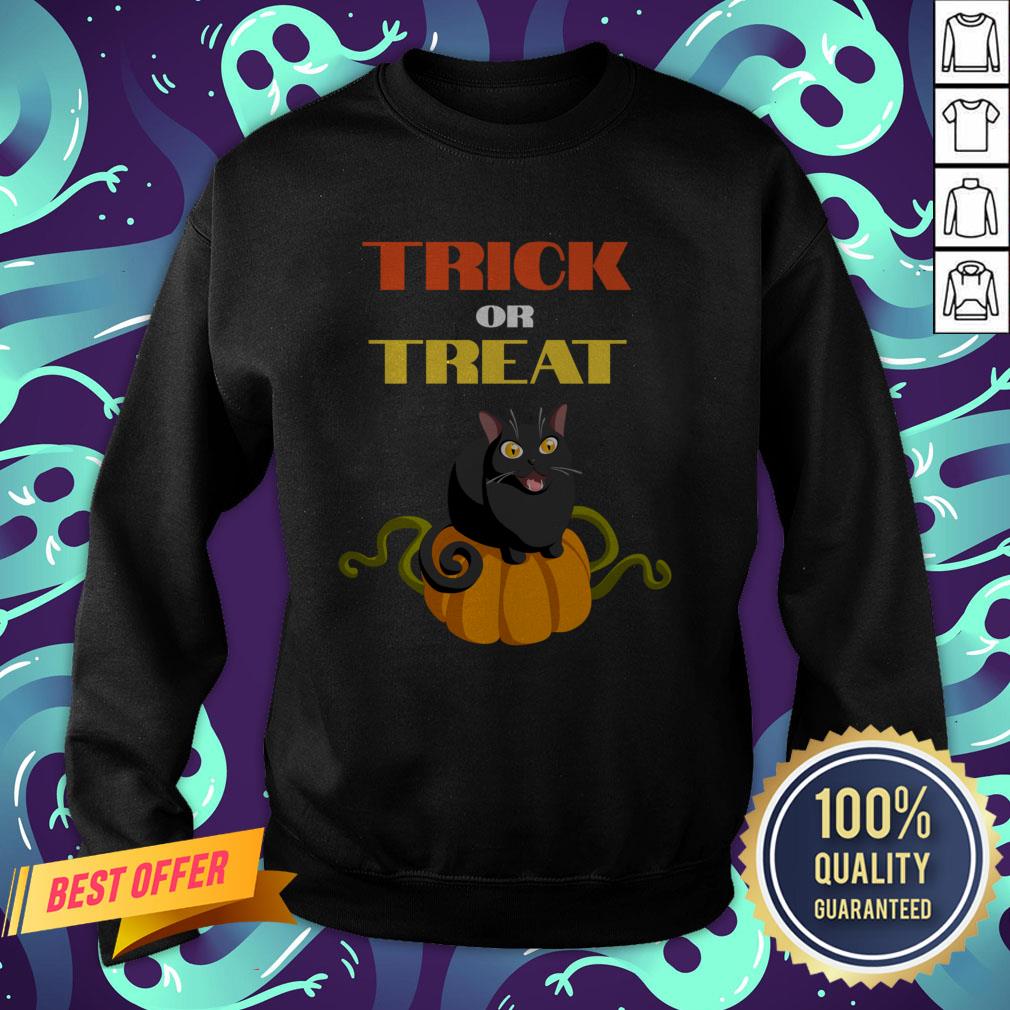 Trick Or Treat Funny Pumpkin Cat Halloween Shirt