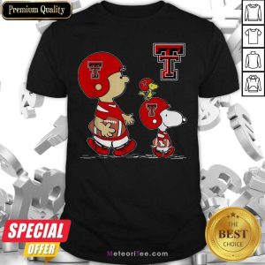 Top The Peanuts Charlie Brown And Snoopy Woodstock Texas Tech Red Raiders Football Shirt