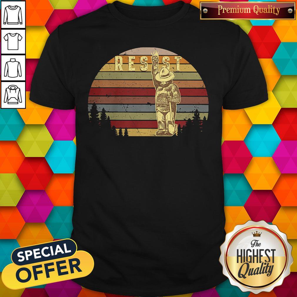 Funny Bigfoot Farmer Resist Vintage Retro Shirt