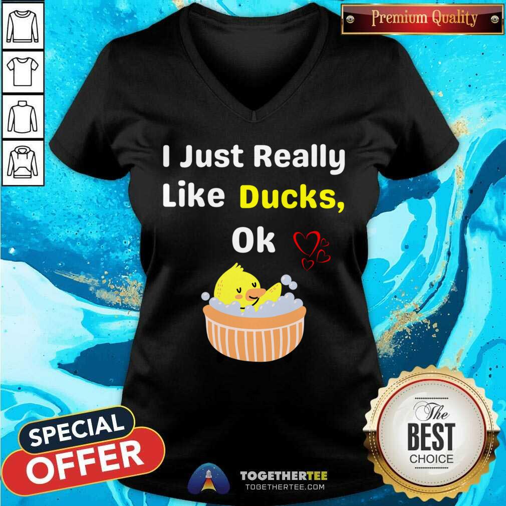Great Valentine'S Day For Girls I Just Really Like Ducks Ok Essential T-Shirt