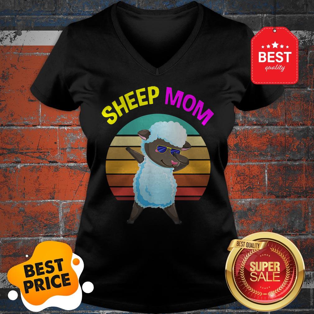 Official Cute Dabbing Sheep Mom Lovers Gifts Mama Mothers Shirt
