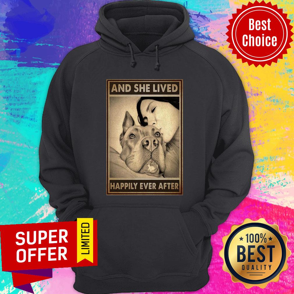 Premium Pitbull And Mom And She Lived Happily Ever After Poster Shirt