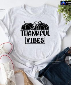 Thankful Vibes Autumn Season T-Shirt