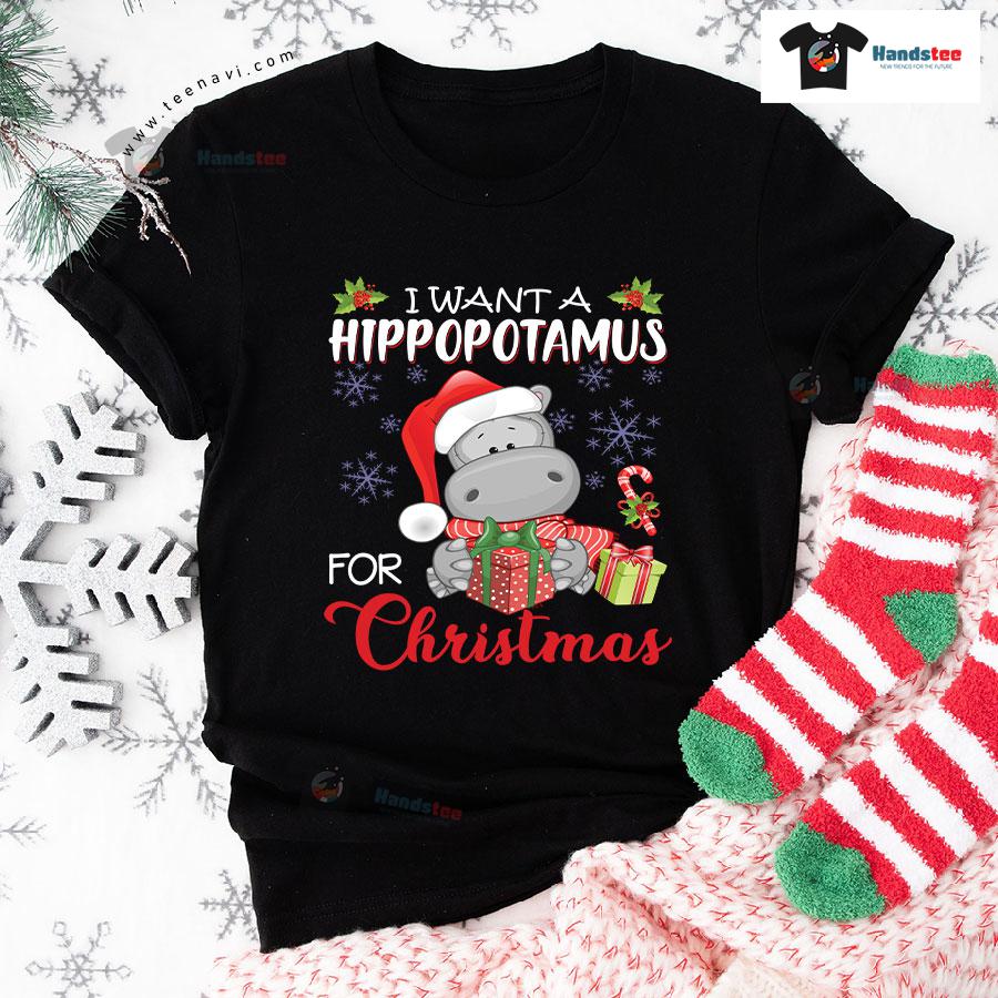 Cute Hippo Santa I Want A Hippopotamus For Christmas Design for Animal Lover T-Shirt Cute Hippo Santa I Want A Hippopotamus For Christmas Design for Animal Lover T-Shirt