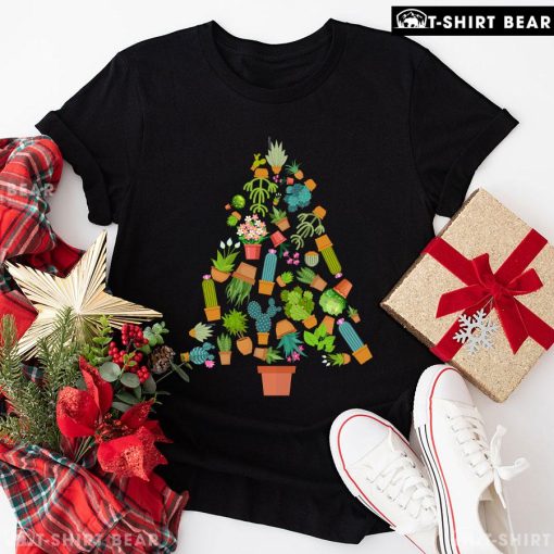 Gardening Christmas Tree Full Of Cactuses T-Shirt