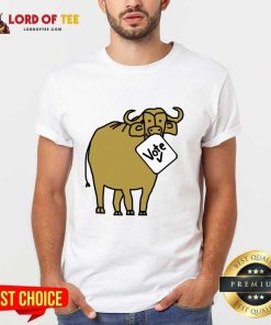 Buffalo Gold Ox With Vote Sign Shirt