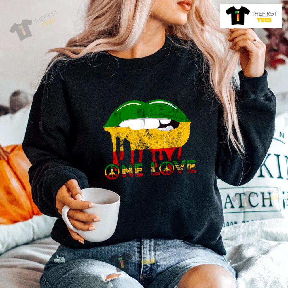 rasta-reggae-lips-mouth-jamaican-music-kissing-one-love-shirt-4.jpg