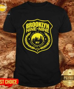 Brooklyn Nine-Nine Badge Vintage T-shirt
