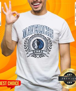 Nice Dallas Mavericks Crest National Basketball Assocciation T-shirt