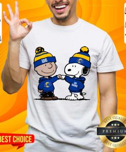 Awesome Charlie Brown And Snoopy Los Angeles Rams Football T-Shirt