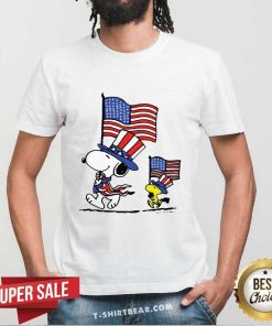Official Snoopy And Woodstock American Flag 4th Of July T-Shirt