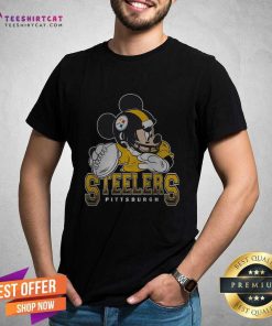 Pretty Pittsburgh Steelers Mickey At Quarterback Disney T-Shirt