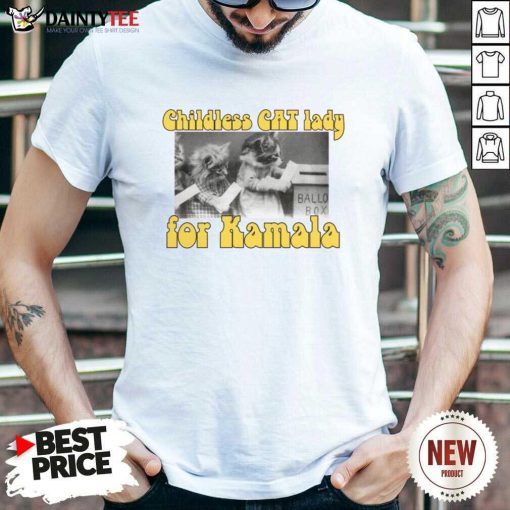 Awesome Childless Cat Lady For Kamala T-Shirt