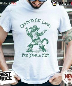 Happy Childless Cat Ladies Kamala Harris 2024 T-Shirt