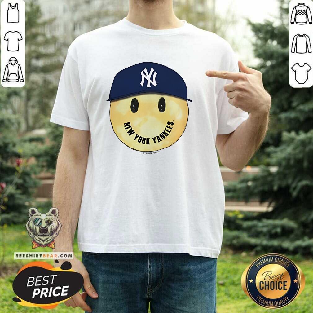 Shirt Hot New York Yankees Smiley Baseball T-Shirt