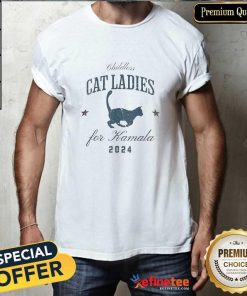 Official Childless Cat Ladies For Kamala 2024 Harris 47 Election 2024 T-Shirt